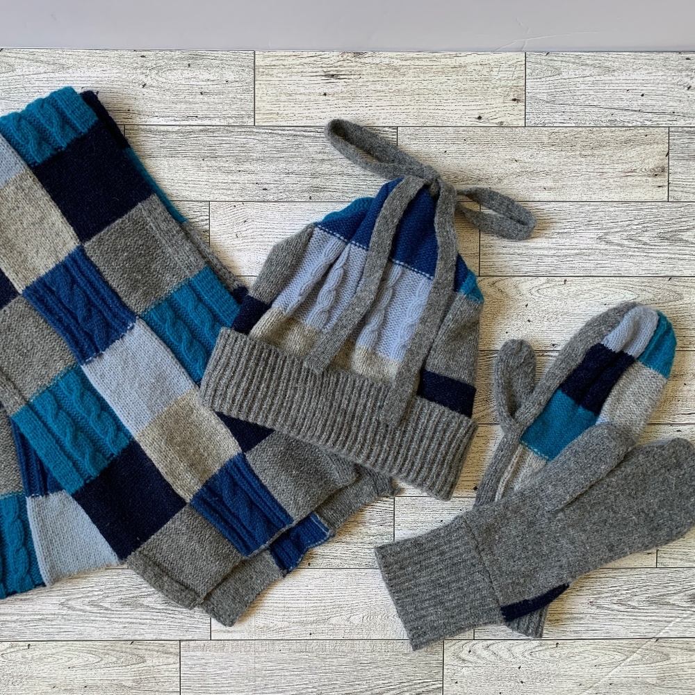 Blue/Gray Scarf, Mittens, Ski Hat Set